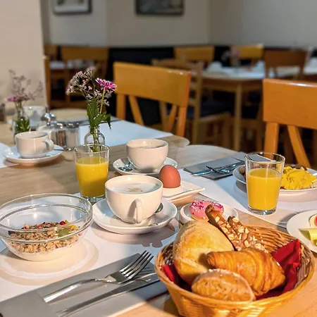 Boulevard Altstadt מלון 3*