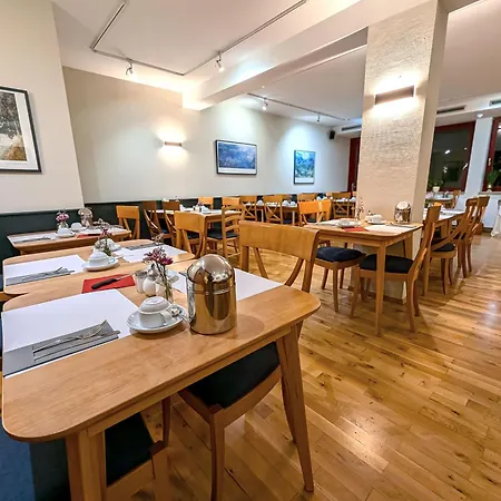 מלון Boulevard Altstadt שוורין