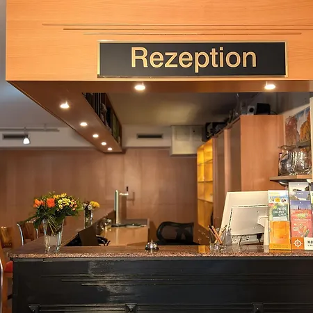 מלון Boulevard Altstadt שוורין