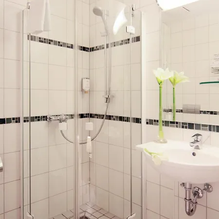 Boulevard Altstadt 3* שוורין